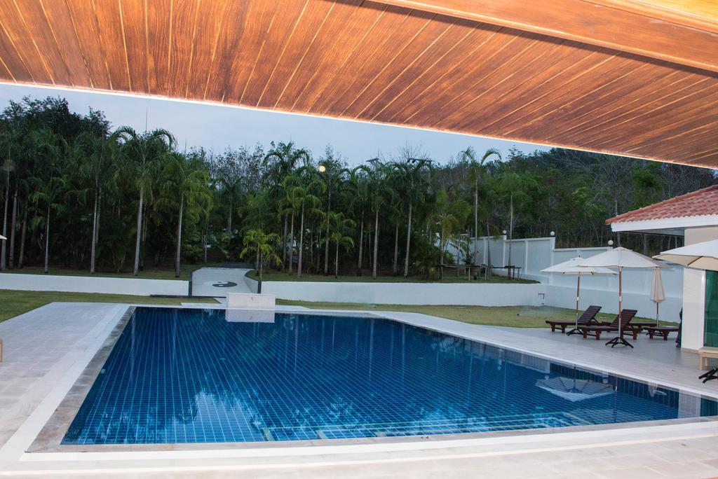 Villa Tha Maphrao Pa Khlok Exterior photo